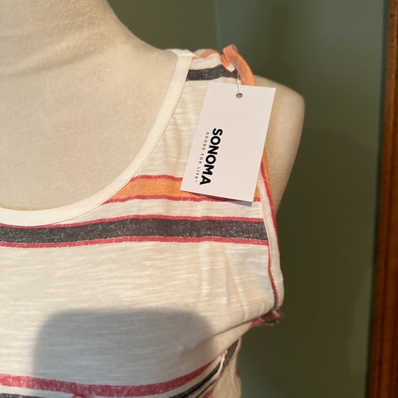 SONOMA HIGH NECK POCKET TANK SIZE M  #590 - Picture 3 of 3